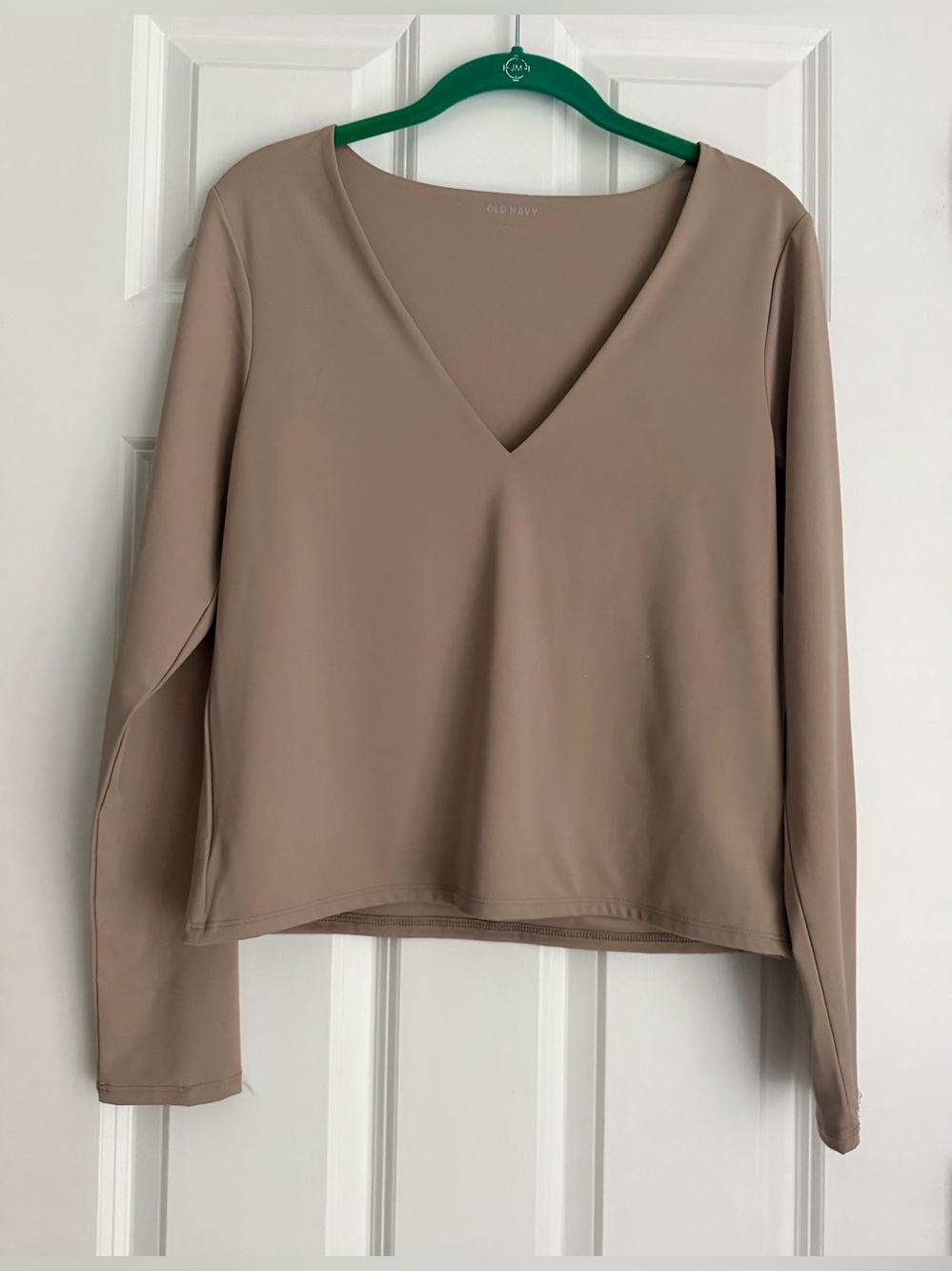 Old Navy Women’s Long Sleeve V-Neck Top - Beige Taupe -Size Large NWT